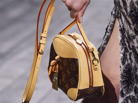 win a louis vuitton bag 2020|free stuff from Louis Vuitton.